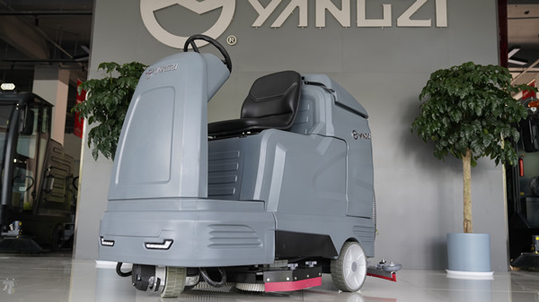 不同型號洗地機都有什么作用？