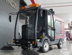 掃地車邊刷日常怎么清理？麻不麻煩